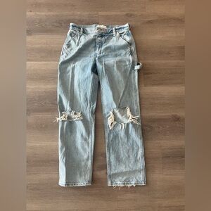 Abercrombie & Fitch Curve Love Low Rise Cargo Jeans